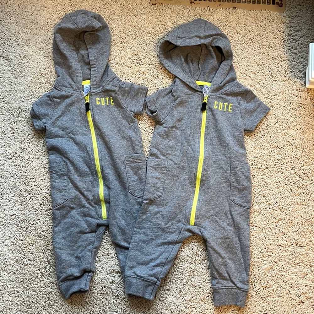 Twin 6 month set- Carters One Piece Outfit